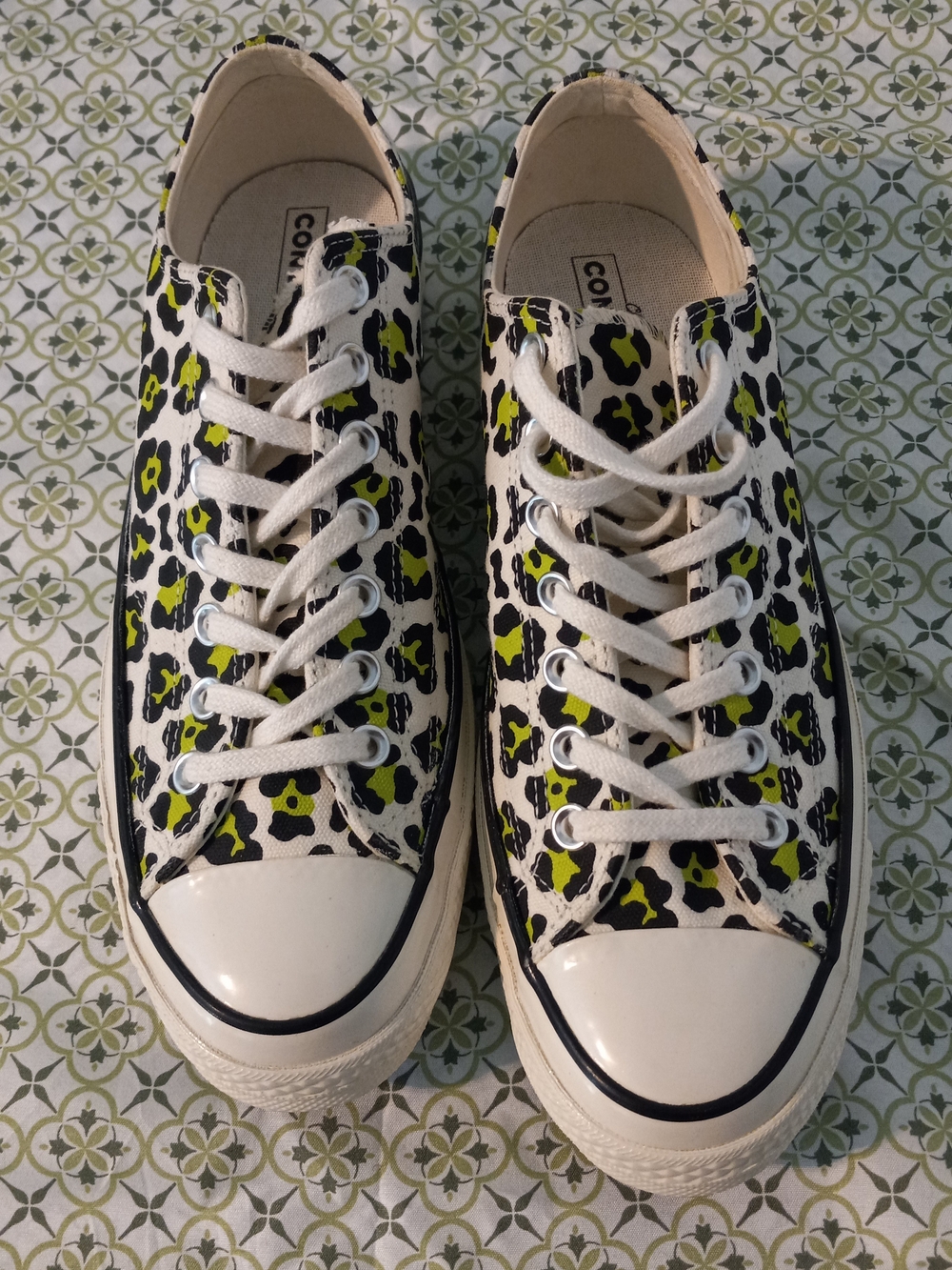 Converse Low-Top Sneakers in White, Black & Lime Leopard Print